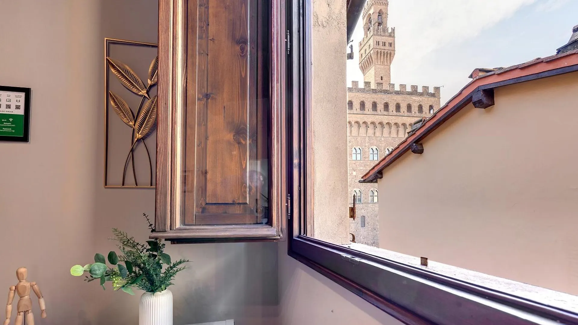 Magazzini Apartment By Mamo Florens