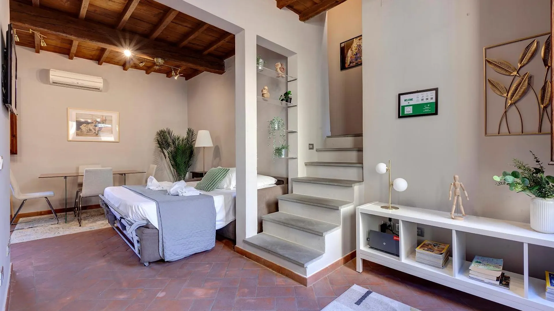 Magazzini Apartment By Mamo Florence 0*,  Italy